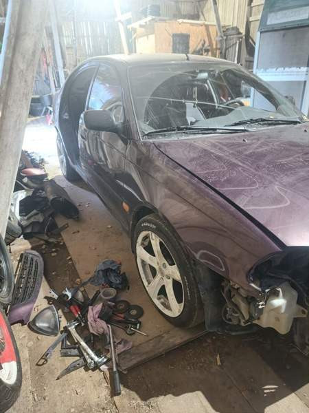 Toyota Avensis Janakkala - valokuva 4