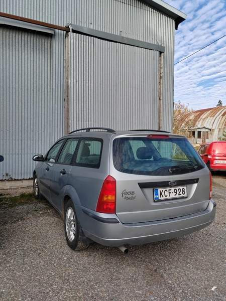 Ford Focus Mynämäki - valokuva 4