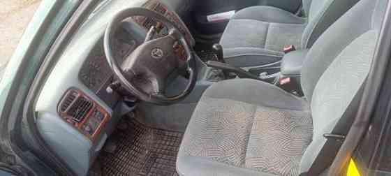 Toyota Avensis Zaporiz'ka Oblast'