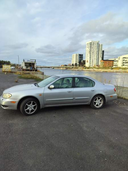 Nissan Maxima Oulu - valokuva 6