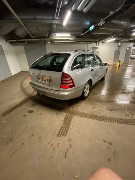 Mercedes-Benz 220 Tampere – foto 3