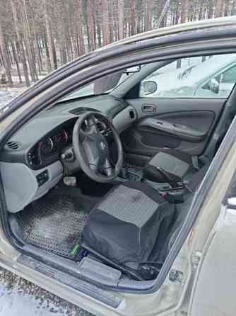 Nissan Almera Kolari