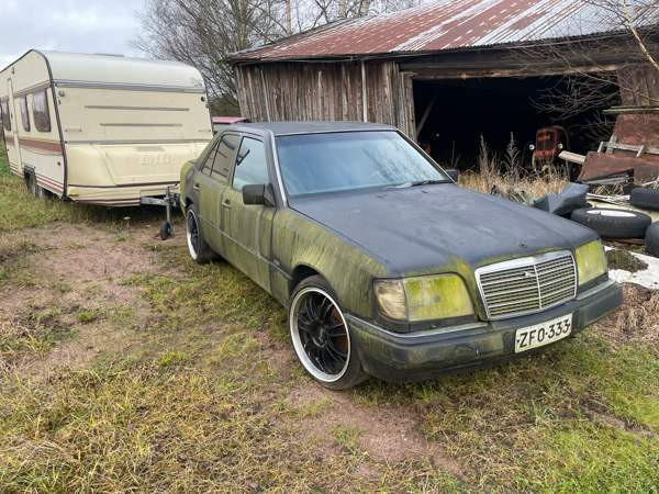 Mercedes-Benz E Nakkila – foto 1