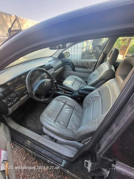 Opel Omega Коувола - изображение 4