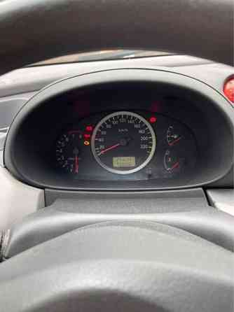 Nissan Almera Tino Oulu