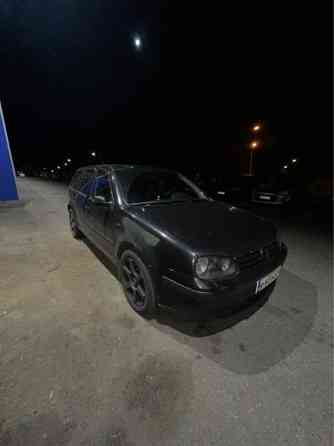 Volkswagen Golf Pedersöre