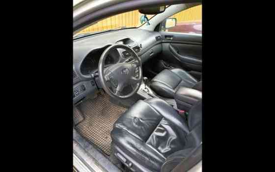 Toyota Avensis Ypäjä