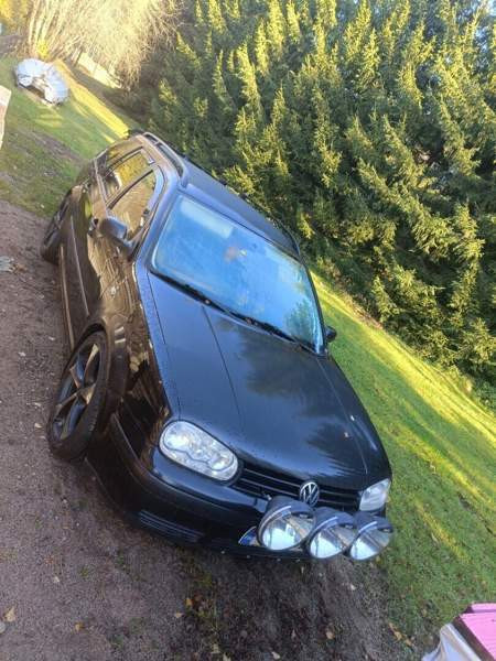 Volkswagen Golf Sotkamo - изображение 1