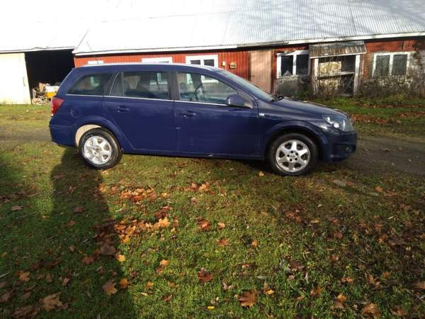 Opel Astra Joroinen - valokuva 2