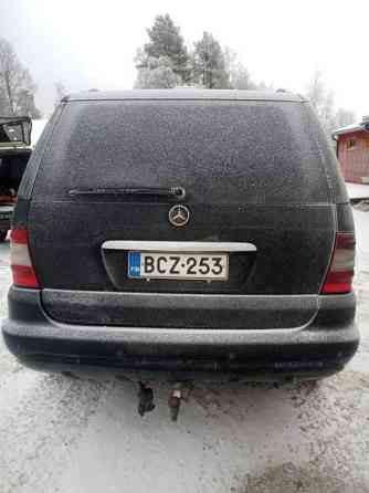 Mercedes-Benz ML Kaavi