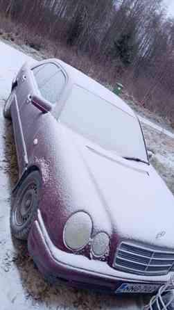 Mercedes-Benz 200 Siilinjaervi