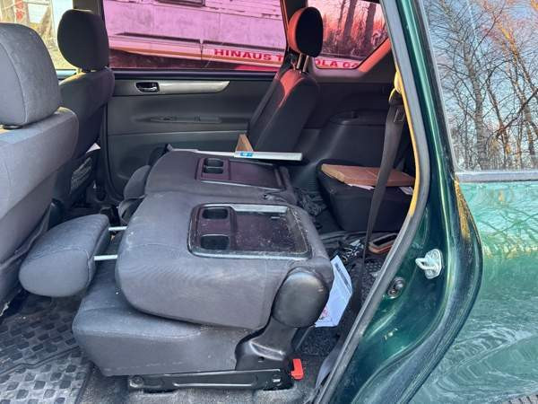 Toyota Avensis Verso Торнио - изображение 5