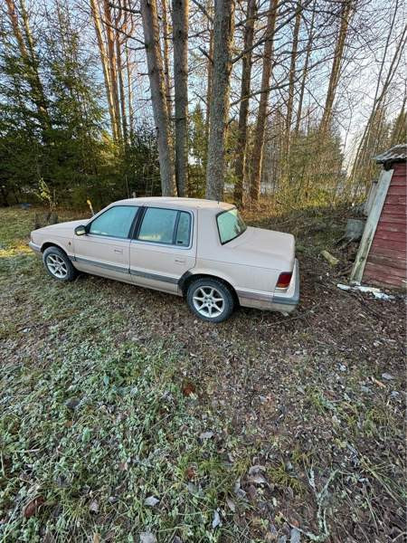 Chrysler Saratoga Liperi - valokuva 3