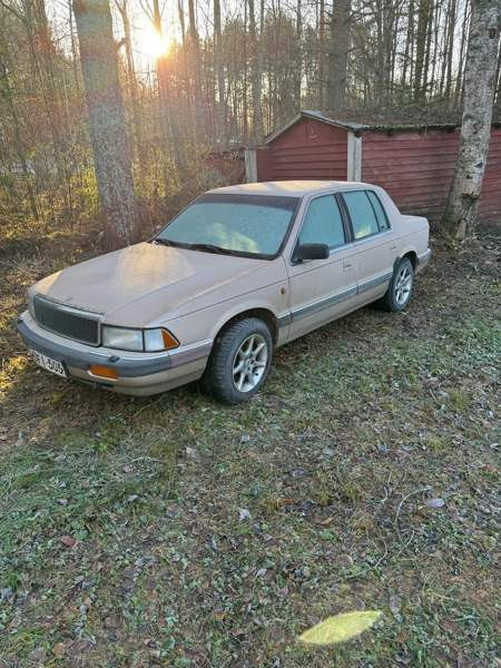 Chrysler Saratoga Liperi - valokuva 1