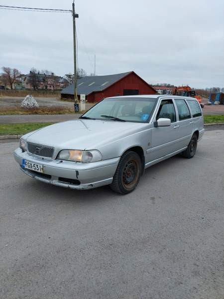 Volvo V70 Porvoo - valokuva 2