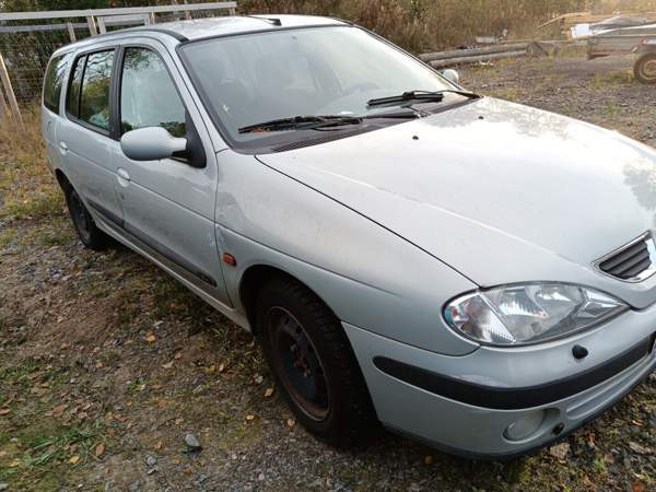 Renault Megane Kyiv Oblast - valokuva 1