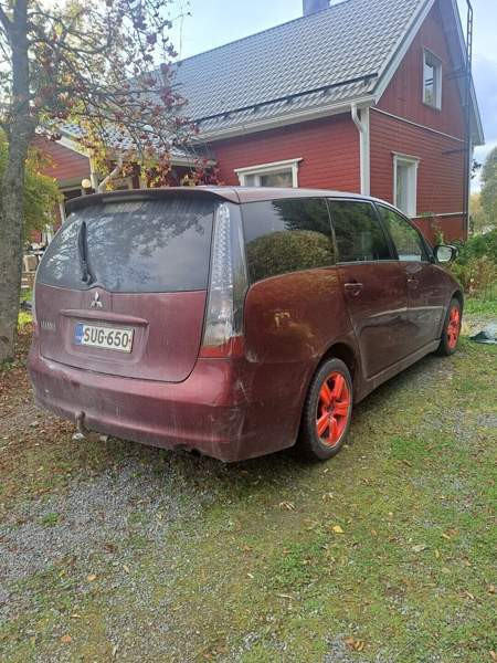 Mitsubishi Grandis Suonenjoki - photo 2