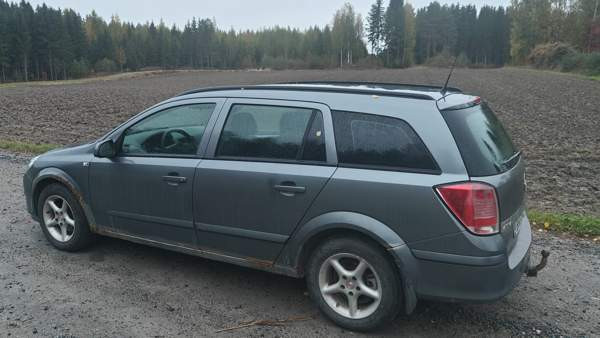 Opel Astra Liperi - valokuva 5