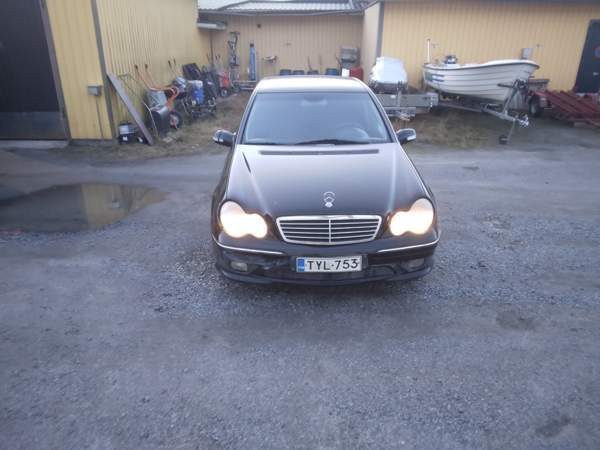 Mercedes-Benz C Ylöjärvi - valokuva 6