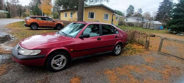 Saab 900 Dzhankoy – foto 1