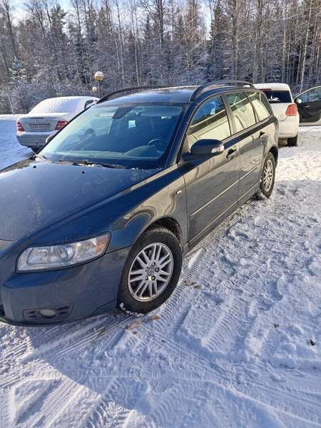 Volvo V50 Parikkala - valokuva 5