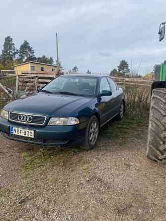 Audi A4 Углеуральский