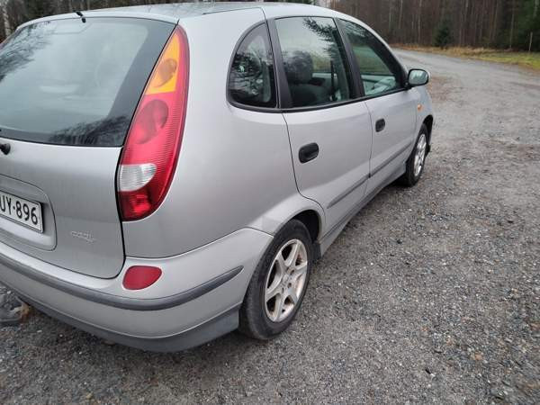 Nissan Almera Tino Йямся - изображение 7