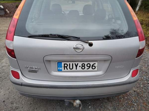 Nissan Almera Tino Йямся - изображение 6