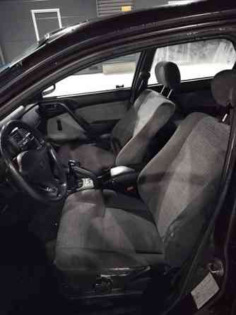 Toyota Carina E Oulu