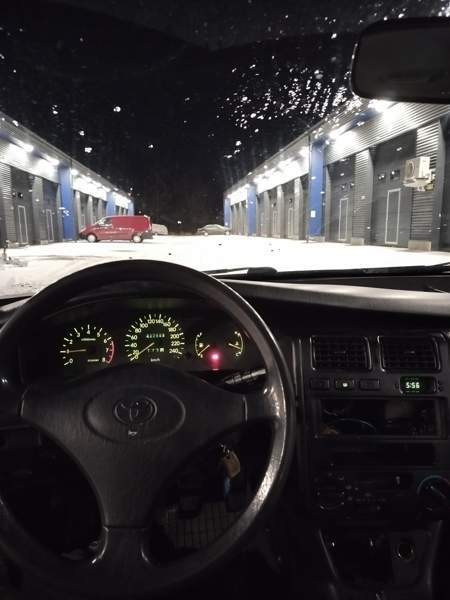 Toyota Carina E Oulu - valokuva 8