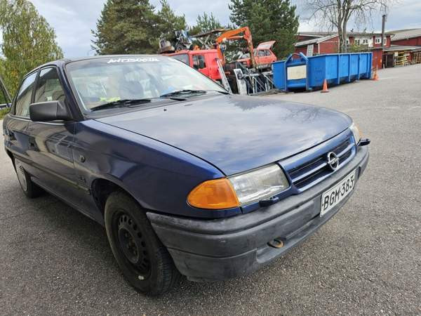 Opel Astra Kerava - photo 2