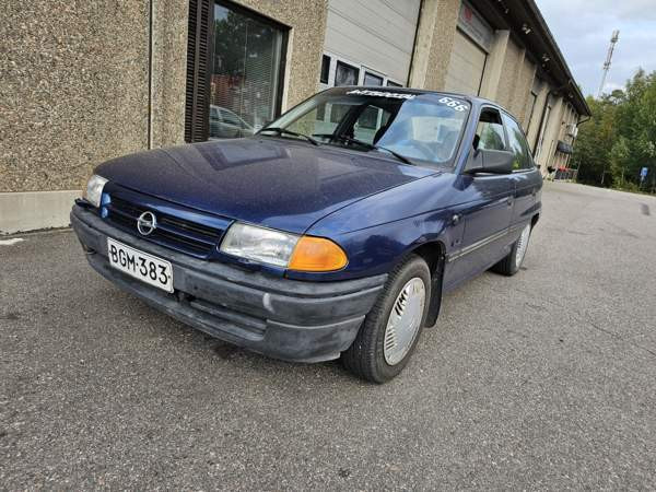 Opel Astra Kerava - photo 1