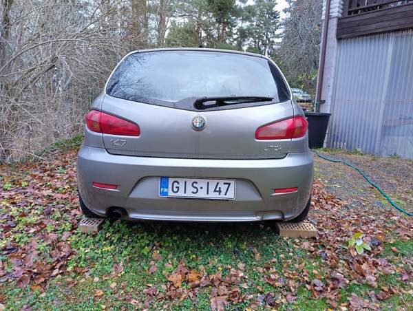 Alfa Romeo 147 Kemiö - изображение 4