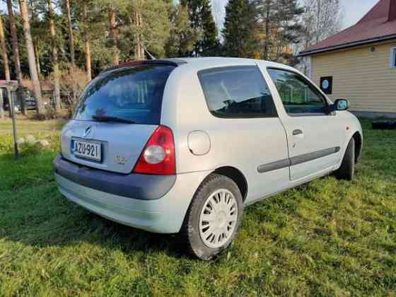 Renault Clio Коувола