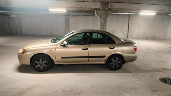 Nissan Almera Vantaa - valokuva 3