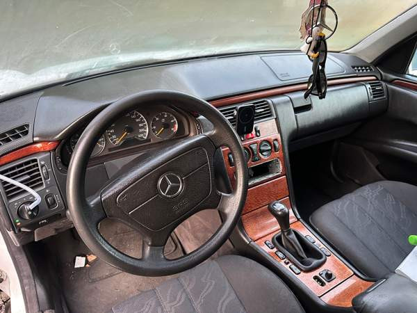 Mercedes-Benz E Glebychevo - photo 7