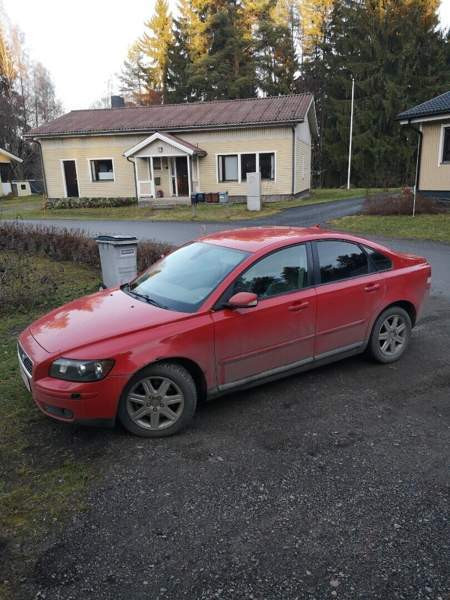 Volvo S40 Йоэнсуу - изображение 1