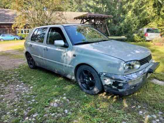 Volkswagen Golf Sarov