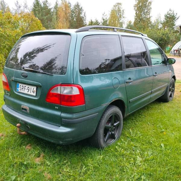 Ford Galaxy Rautjärvi - valokuva 4