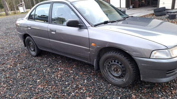 Mitsubishi Lancer Куусамо - изображение 5