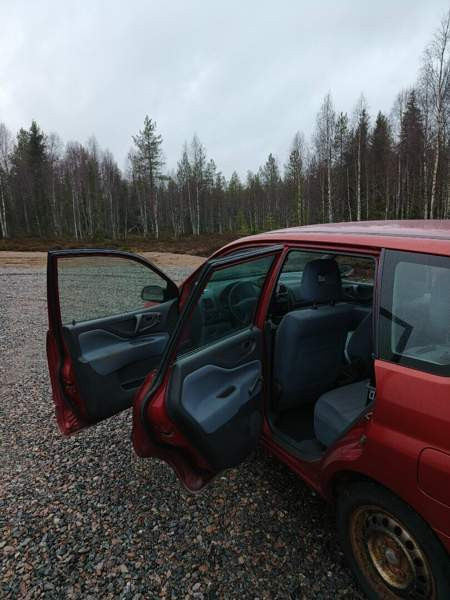 Mitsubishi Space Star Kuusamo - valokuva 8