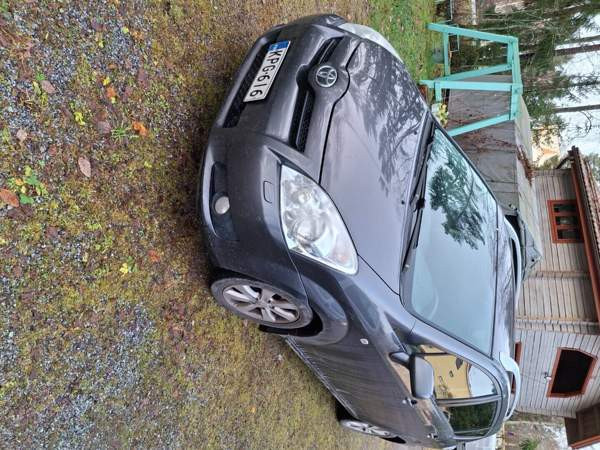 Toyota Corolla Verso Hämeenkyrö - изображение 2