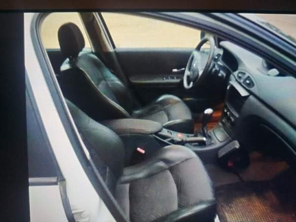 Renault Laguna Sarov - valokuva 5