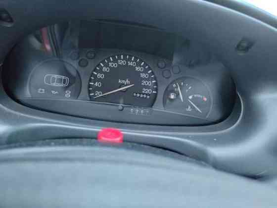 Ford Escort Lodeynoye Pole