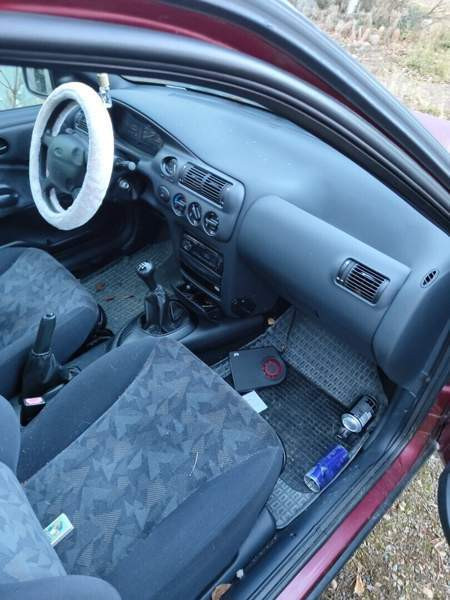 Ford Escort Lodeynoye Pole - valokuva 2