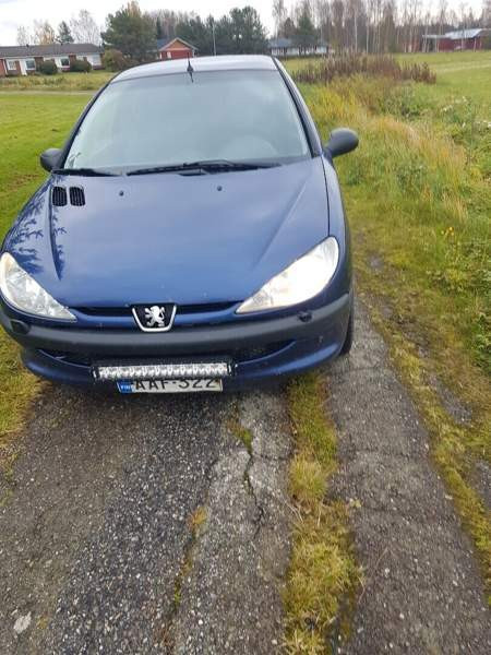 Peugeot 206 Karijoki - изображение 4