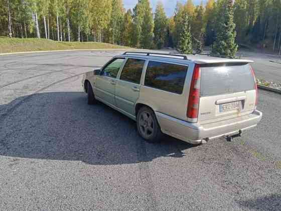 Volvo V70 Joensuu
