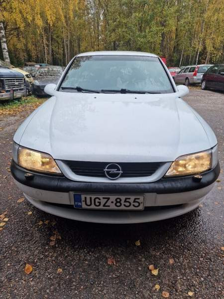 Opel Vectra Glebychevo - valokuva 8