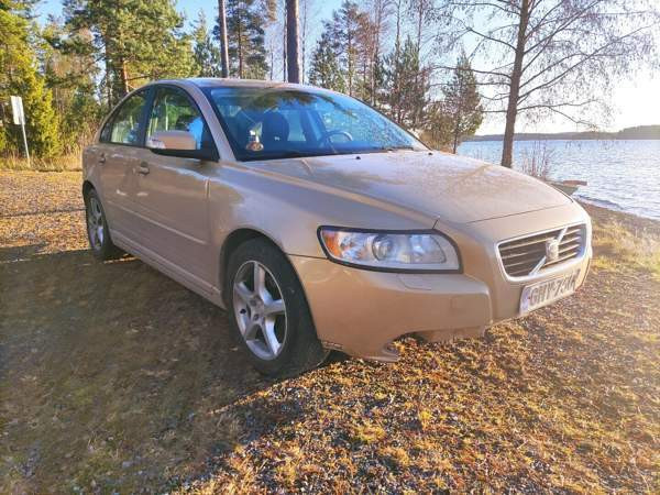 Volvo S40 Миккели - изображение 4