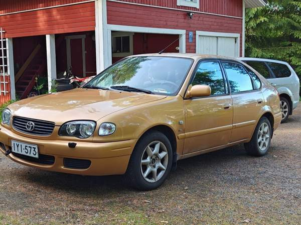 Toyota Corolla Lapinlahti - изображение 1
